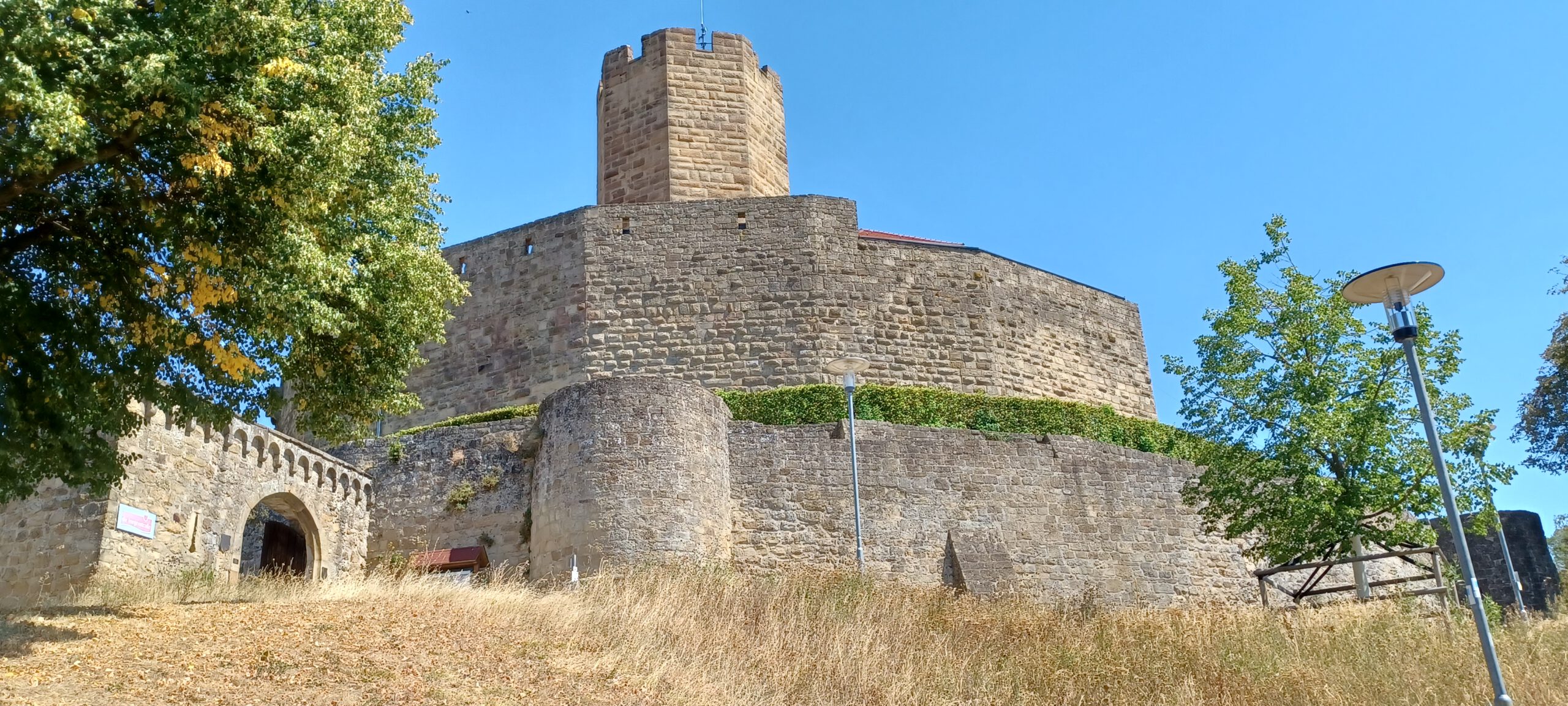 Burg Steinsberg über den Sachsweg